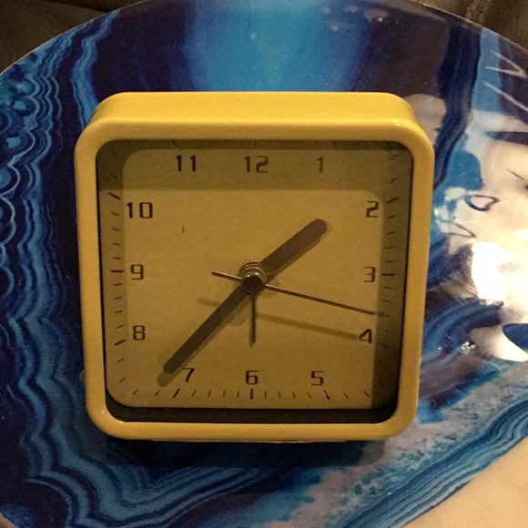 Alarm Clock - Picture 5 of 13